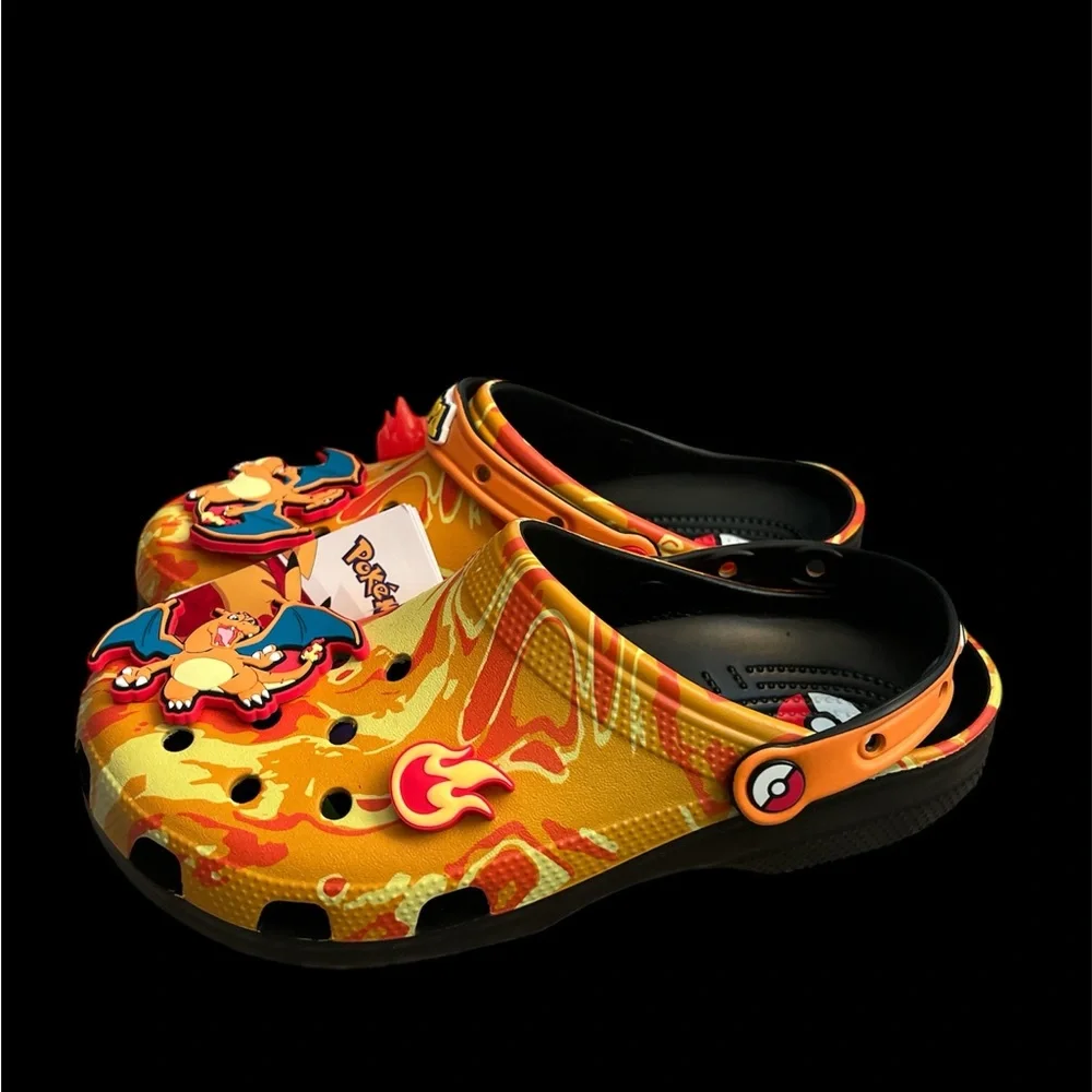 Crocs Pokémon Charizard Clogs with Poke Ball‎ Jibbitz Size 8 men’s/ 10 women’s